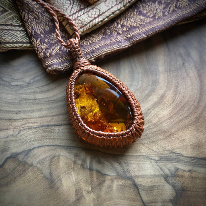 Barnsteen / Amber
