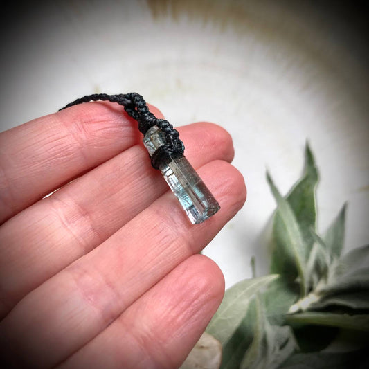 Indigoliet kristal (Blauwe Toermalijn)